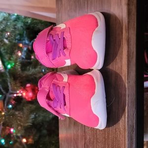 Size 10 Athletic Works Shoes